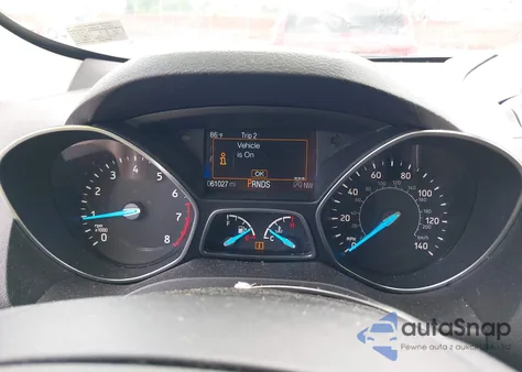 2019 Ford Escape Titanium z USA, uszkodzony, nr VIN 1FMCU9J95KUA09190